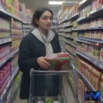 صاحب فروشگاهی نگران به دلیل تاخیر در پرداخت کالابرگ الکترونیکی